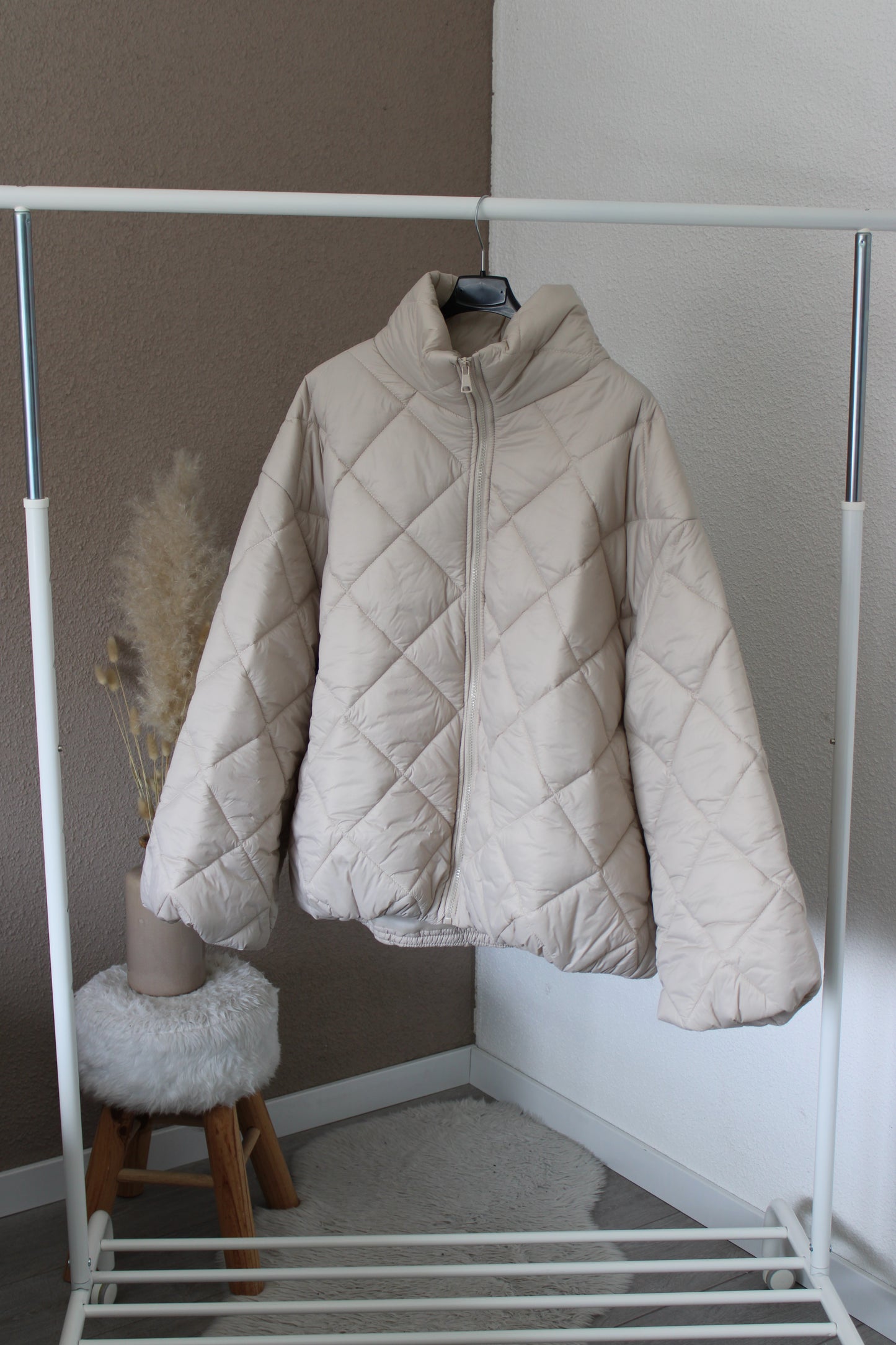 Beige pufferjas