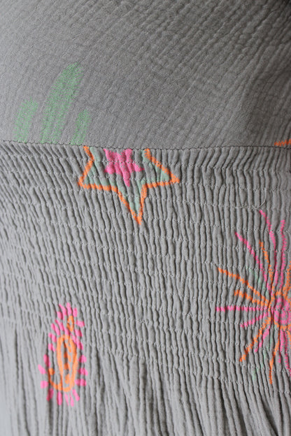 Mousseline maxi jurk taupe